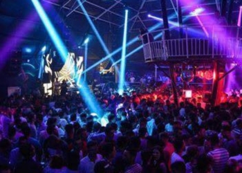 Nga sonte hapen klubet e natës dhe lejohet mbajtja e ahengjeve