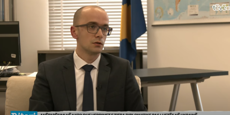 Ahmeti: Ndihmën për refugjatët ukrainas do ta bëjmë përmes organizatave humanitare