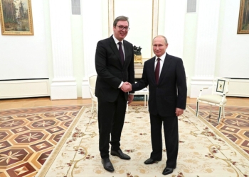 Eurodeputeti bullgar: Ka ardhur koha që Vuçiqit t’i kallet loja