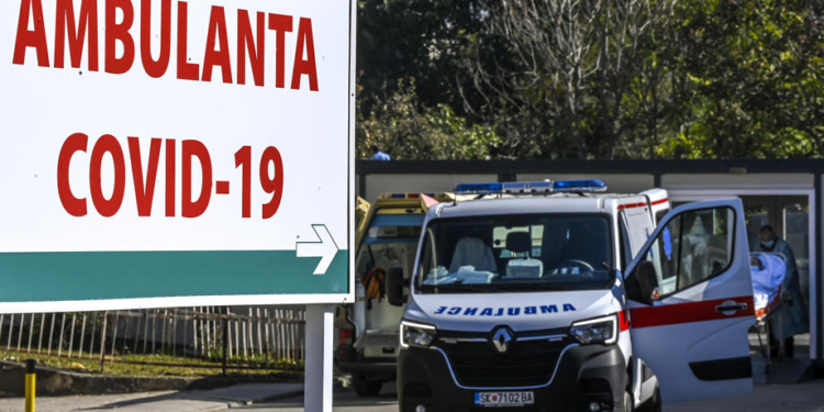 Një i vdekur dhe 324 raste të  reja me COVID-19 në  Maqedoninë  e Veriut