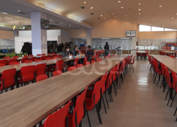 USHQIMI QË DO TË SERVOHET PËR STUDENTËT