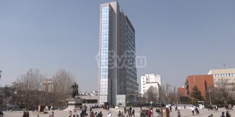 Qeveria thotë se kryeministri Kurti do të vizitojë ShBA-në gjatë majit