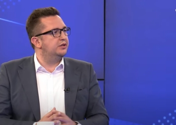 Mustafa: Komisioni Hetimor për krizën energjetike, me apo pa LVV-në