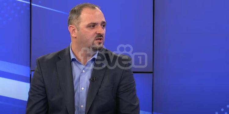 Balaj: Pakon e ofruar të Telekomit mund ta marrin edhe njerëzit që e kanë shkatërruar atë, kjo është shqetësuese