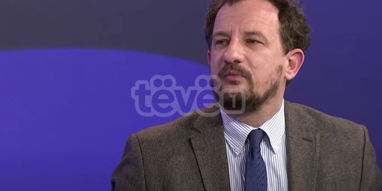 Nikaj: Gërvalla në takime më shumë ta çon mallin e një këshilltarje që ka shku të marrë shënime sesa të një ministreje