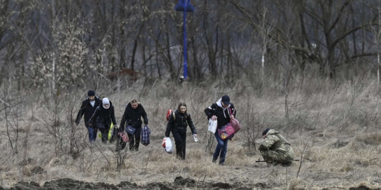 Ukraina shpreson të hapë korridore humanitare