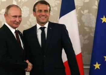 Putin – Macronit: Demilitarizimi i Ukrainës do të arrihet