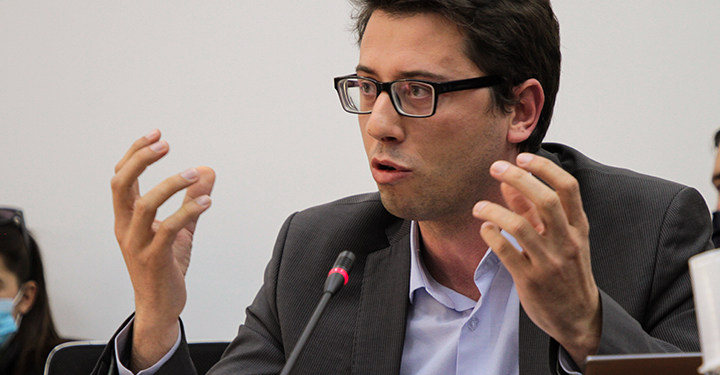 Murati: Beogradi është i vetmi qytet që mblidhet në mbështetje të Putinit