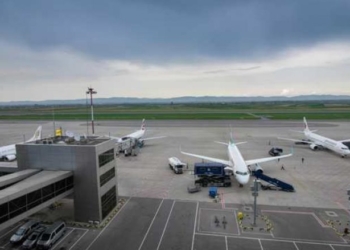 NATO: Hapësira ajrore e Kosovës mbetet e hapur