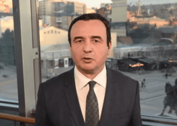 Kurti drejtuar serbëve të Kosovës: Mos u ndikoni nga regjimi autoritar në Beograd