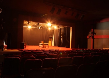 Dita Botërore e Teatrit