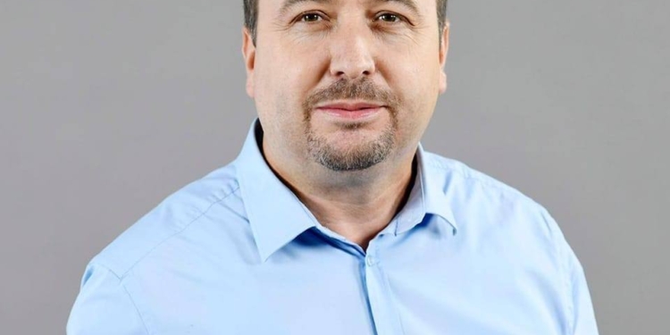 Latifi: Rusia ka vënë nën bombardim edhe fshatrat e banuara me shqiptarë në Ukrainë