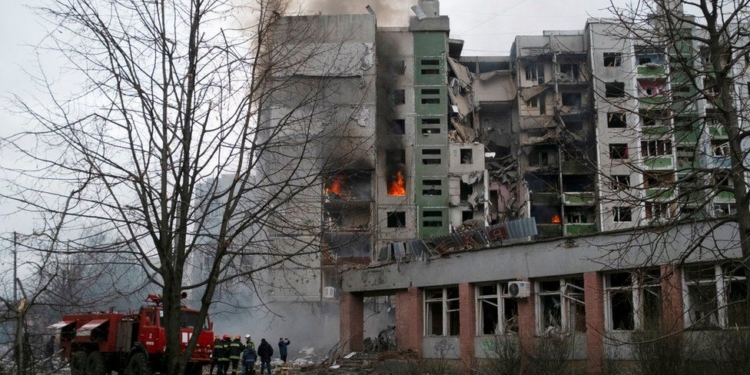 Vazhdojnë sulmet në Chernihiv