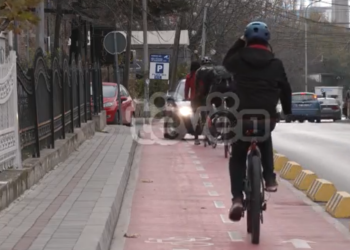 Shtigjet nuk ofrojnë siguri për çiklistët në kryeqytet