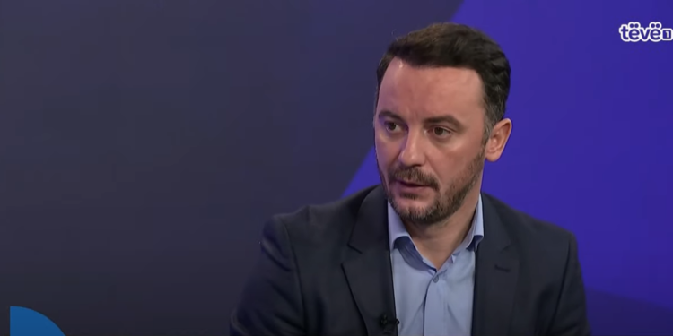 Molliqaj: Çdo marrëveshje jo përfundimtare është e dëmshme për Kosovën