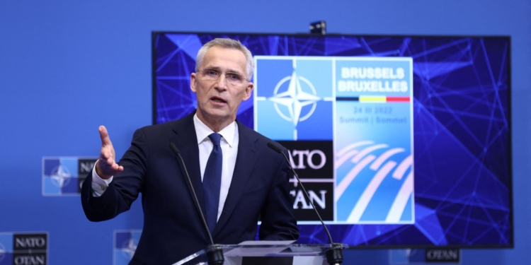 NATO do të përforcojë mbrojtjen kimike, biologjike e bërthamore