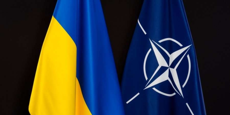 NATO thotë se Rusia do fillojë sulme më të drejtpërdrejta ndaj qyteteve të Ukrainës