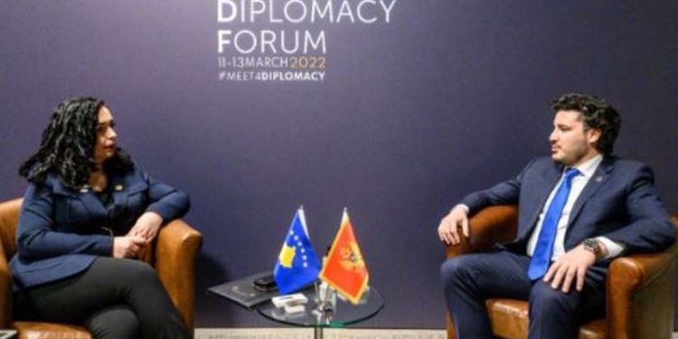 Osmani dhe Abazoviq takohen në Turqi, diskutuan për bashkëpunimin mes dy vendeve