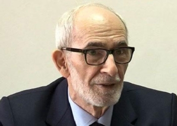 Shkruan Rexhep Qosja: Në Ditën e Pavarësisë