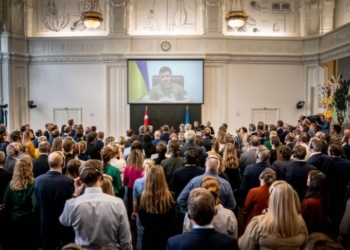 Zelensky kërkon që të vendosen sanksione më të forta ndaj Rusisë