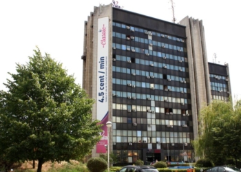 Arrestohen katër zyrtarë në Telekom, dyshohen për keqpërdorim të detyrës