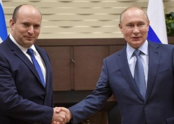 Kryeministri izraelit takohet me Putinin për luftën në Ukrainë