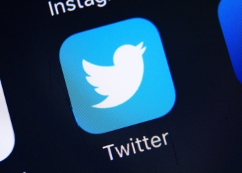 Pas Facebook-ut, Rusia kufizon qasjen në Twitter