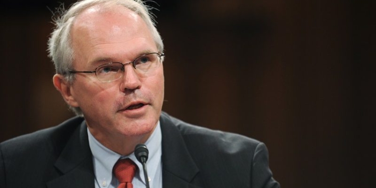 Christopher Hill konfirmohet si ambasador i SHBA-së në Serbi