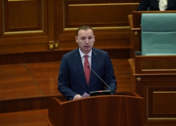 Zemaj: Institucionet të krijojnë kushte të dinjitetshme për mësimdhënësit