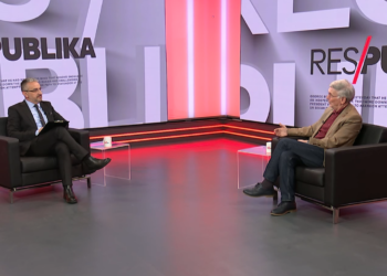 Buxhovi: Amerikanët nuk donin që Rugova të kishte në përgjegjësi luftën