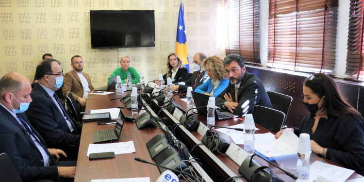 Komisioni për Arsim diskuton sot për gjendjen e arsimit parauniversitar