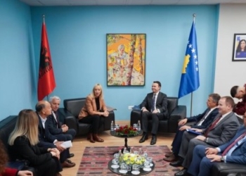 ​Peci: Shqipëria dhe Kosova po avancojnë bashkëpunimin në sektorin e bujqësisë