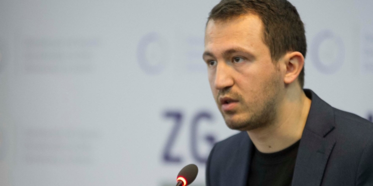 Krasniqi: Kundërshtimi për themelimin e komisionit hetimor është i paqëndrueshëm