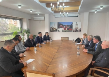 Latifi: Vaksinimi e vetmja mënyrë për t’u mbrojtur nga COVID-19