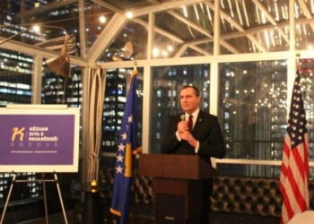 Shkarkohet kreu i Konsullatës së Kosovës në New York