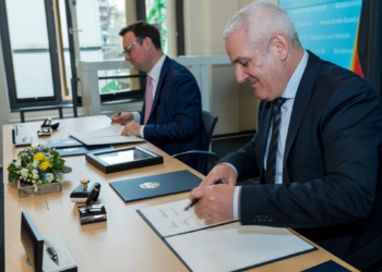 Nënshkruhet zyrtarisht marrëveshja për njohjen e patent shoferëve në Gjermani