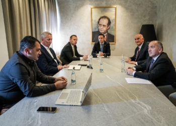 Abdixhiku themelon ekipin politik për mërgatë, ngarkon katër zyrtarë të LDK-së