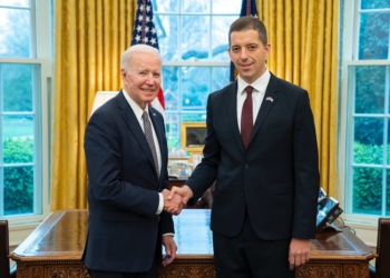 Abazi: Shkuarja e Gjuriqit në Shtëpinë e Bardhë është e dhimbshme