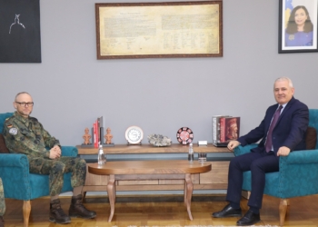 Ministri Sveçla priti në takim lamtumirës Gjeneralin Jörg Rüter