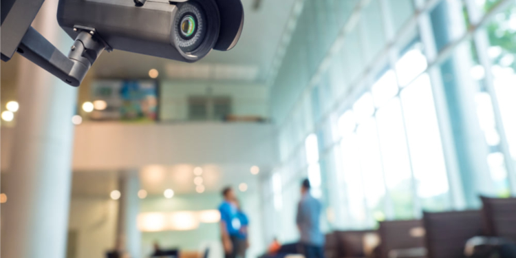 AIP inspekton 16 biznese, shumica vëzhguan me kamera në kundërshtim me ligjin