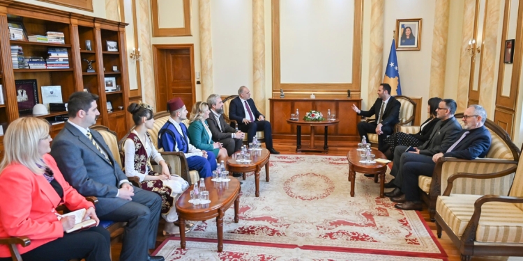 Konjufca: Kosova është shembull i kultivimit të marrëdhënieve ndëretnike