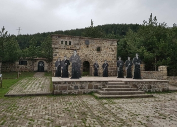 Haradinaj: Mirënjohës për ata që jetën ia falën lirisë së atdheut