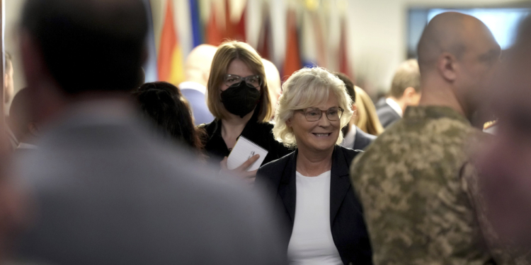 Gjermania do të furnizojë Ukrainën me tanke anti-ajrore