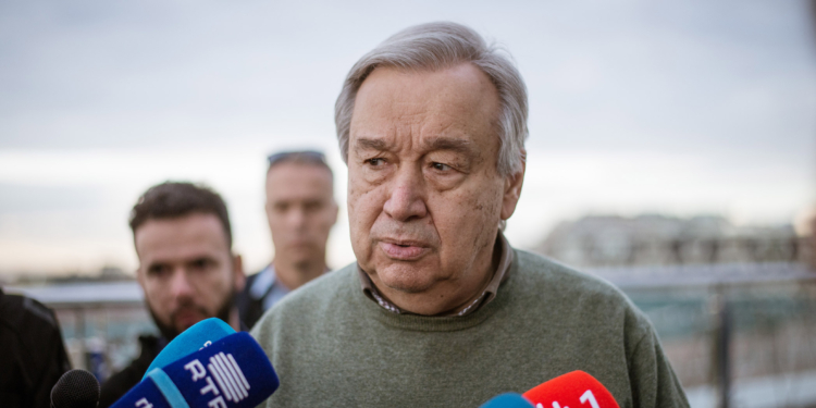 Shefi i OKB-së: Lufta do të vazhdojë derisa Rusia të vendosë t’i japë fund