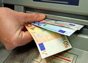 Deputeti i LVV-së: Pas 11 vitesh rritet paga minimale