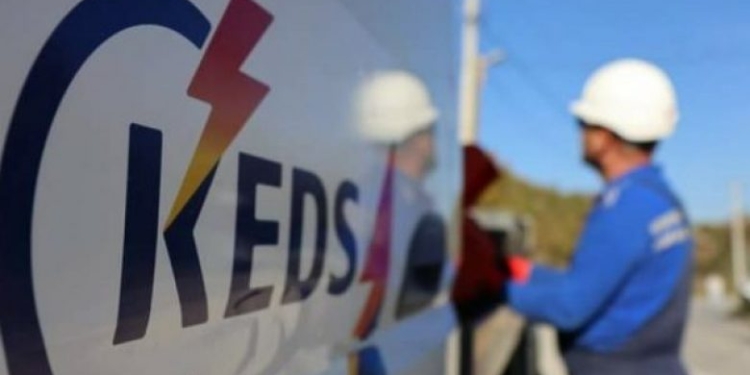 Rrëzohet punëtori i KEDS-it nga 3 metra lartësi në Suharekë