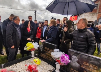 Osmani bëri homazhe te memoriali i Masakrës së Lybeniqit