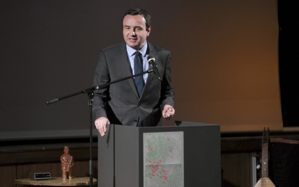 Kurti: T’i nderojmë personat me autizëm duke u ofruar mbështetjen dhe kujdesin që u nevojitet