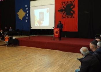 ​Komuna e Prishtinës dhe shoqatat e luftës nderojnë të rënët për liri