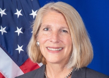 Diplomatja amerikane sot viziton Kosovën